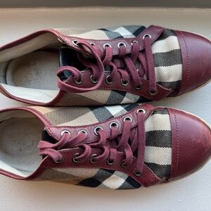 Burberry Burgundy, Cream abd Navy Checkered Sneakers. Needs new soles.